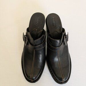 BORN SHOES WOMEN Dark Brown MULE Size 7